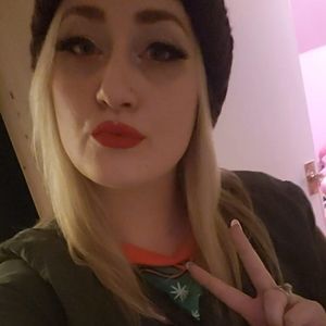 Meet your Posher, Shara